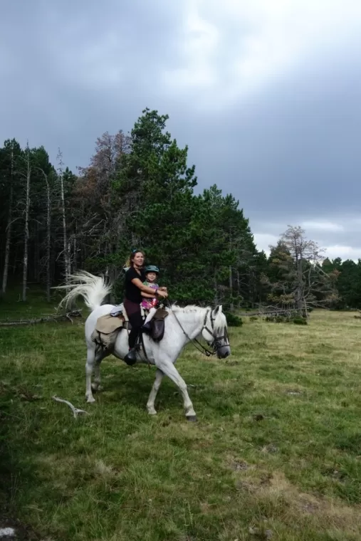 Balade à cheval avec votre enfant, les Chevaux de la Tramontane, La Llagonne